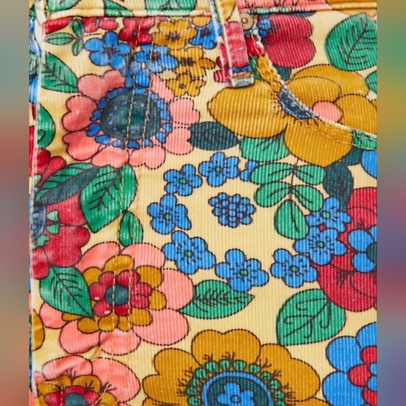 Mother Women's High Waisted Weekender Skimp Track And Flower Fields Jeans - Picture 8 of 15